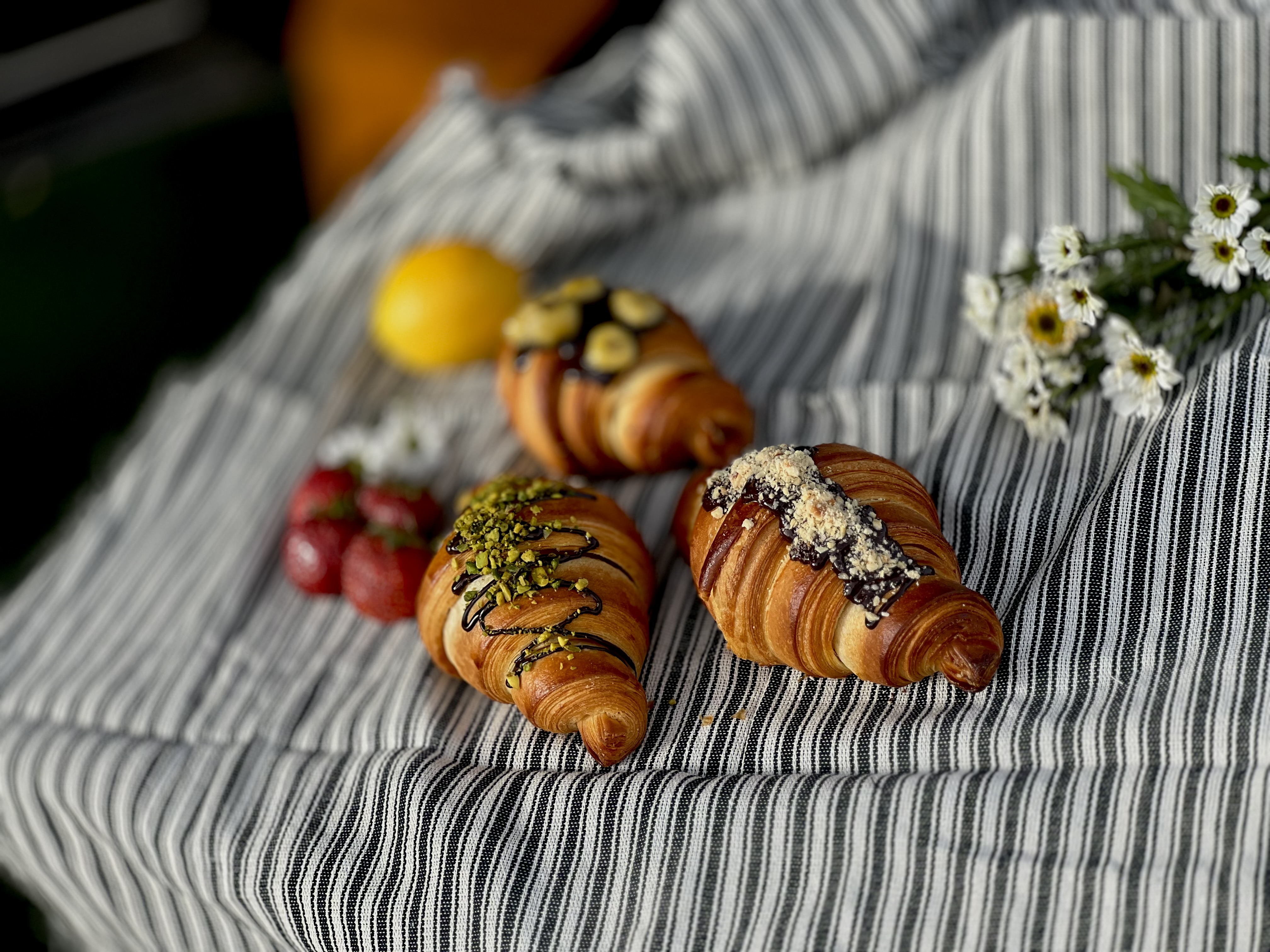 کروسان خامه نوتلا